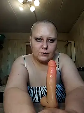 Snapshot of Tupo070481 chatting on 07.18.26 Tupo070481 online show from 07.18.26