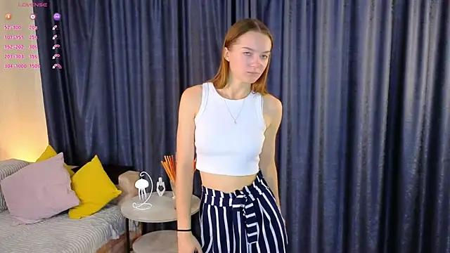 LouisaChaobal online show from 11.07.25