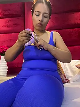 VictoriaFerro online show from 07.04.26