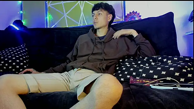 Dioniso guy8 online show from 02.25.26