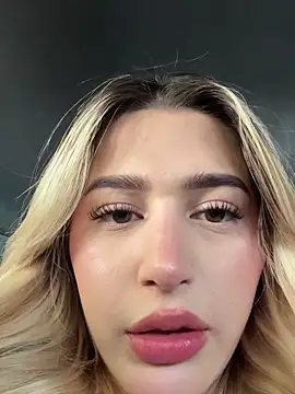 Mia sofiia21 online show from 09.25.25