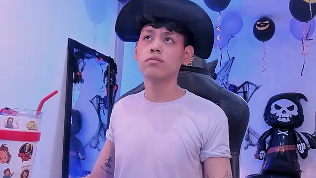 zeus blaze online show from 10.22.25