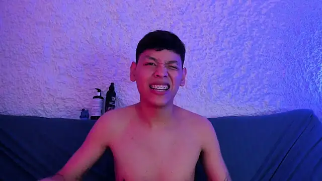 zeus blaze online show from 11.13.25