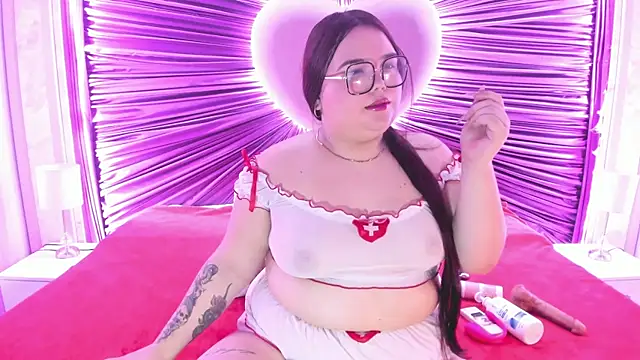 Snapshot of Lushi_Love chatting on 07.20.26 Lushi Love online show from 07.20.26