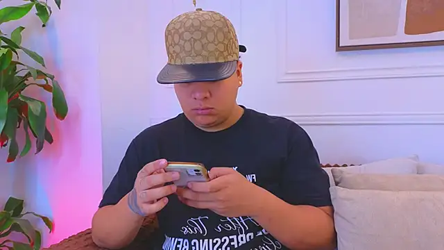 Naim Bennetsex online show from 04.06.26