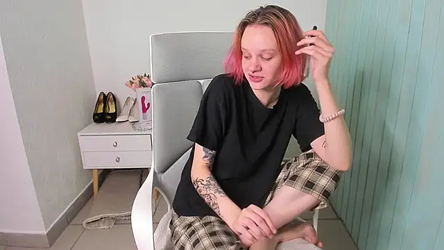 Elieiza xo online show from 09.26.25