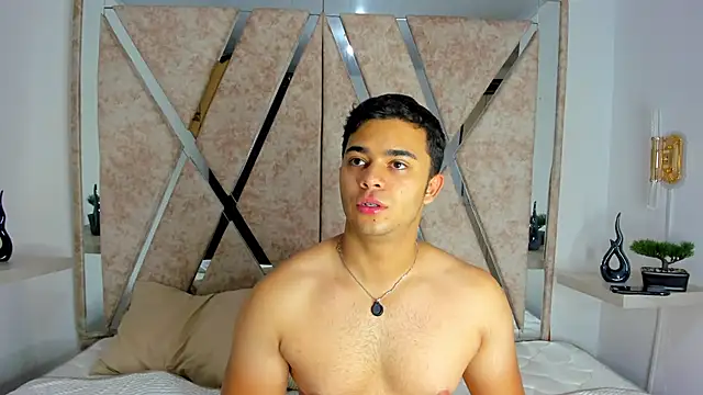 jayd muscle online show from 10.29.25