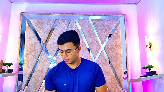 jayd muscle online show from 02.12.26