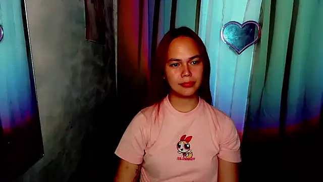 Snapshot of sweetsassyxx chatting on 10.10.25 sweetsassyxx online show from 10.10.25