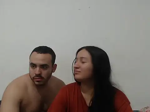 Ana ThiagoxX online show from 09.18.25