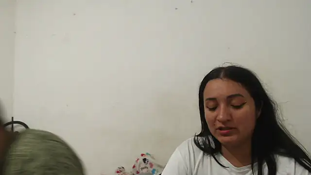 Ana ThiagoxX online show from 10.01.25