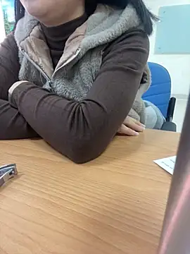 Snapshot of -NhaKy22 chatting on 11.29.25 -NhaKy22 online show from 11.29.25