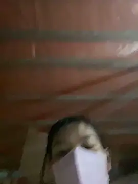 Snapshot of PhanHaa chatting on 10.19.25 PhanHaa online show from 10.19.25