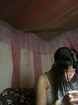 PhanHaa online show from 02.21.26