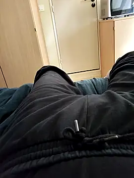 Tresgrossexe27 online show from 10.04.25