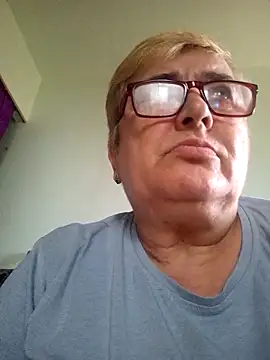 Snapshot of Sonya51561 chatting on 09.08.25 Sonya51561 online show from 09.08.25