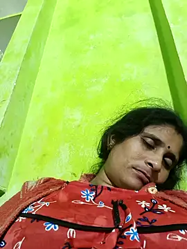 Hot-piuy online show from 11.07.25