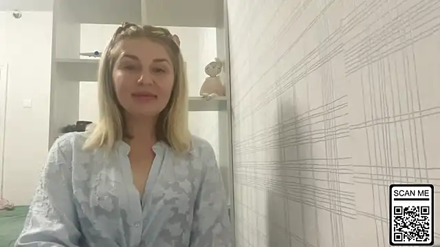 Blondie xoxoxo online show from 11.17.25