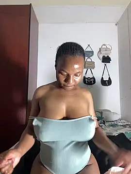 Snapshot of mamikixx chatting on 11.13.25 mamikixx online show from 11.13.25