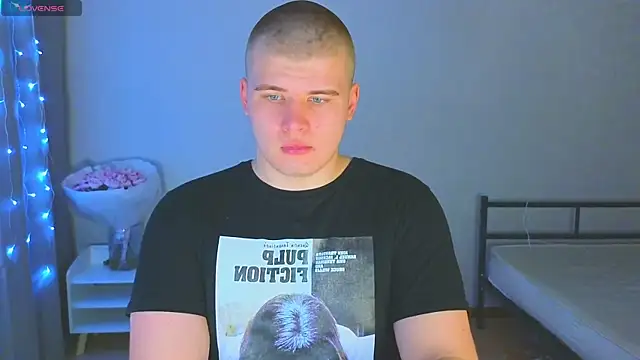 kittenmurr online show from 11.06.25