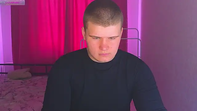 kittenmurr online show from 04.14.26