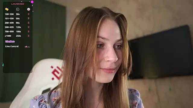 Snapshot of Stella_of_steel chatting on 10.18.25 Stella of steel online show from 10.18.25