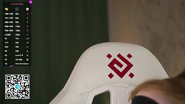 Snapshot of Stella_of_steel chatting on 11.14.25 Stella of steel online show from 11.14.25