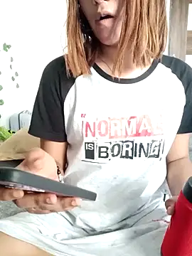 Cutie Shruti online show from 10.24.25