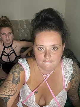 Charsworld online show from 10.24.25