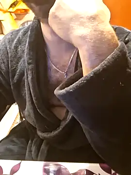 qSensi online show from 12.14.25