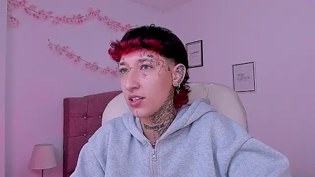 Luci Rose online show from 02.28.26