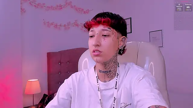 Snapshot of Luci_Rose chatting on 05.18.26 Luci Rose online show from 05.18.26