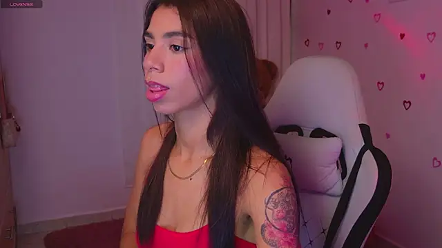 BrunetteAdams001 online show from 02.14.26