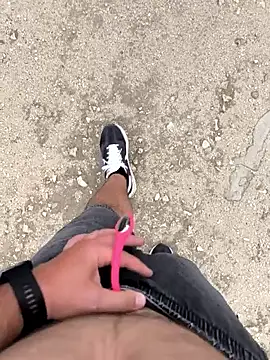 Snapshot of Ole_Plus chatting on 09.09.25 Ole Plus online show from 09.09.25