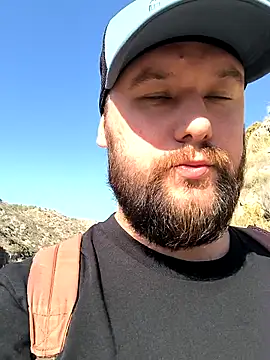 Snapshot of Ole_Plus chatting on 09.19.25 Ole Plus online show from 09.19.25