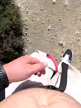 Snapshot of Ole_Plus chatting on 10.14.25 Ole Plus online show from 10.14.25