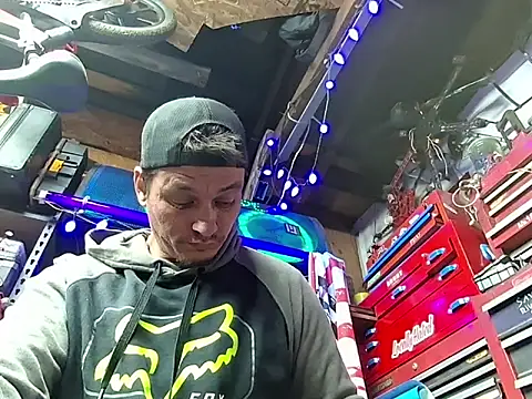 twistafatpipe online show from 02.24.26