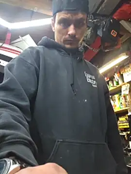 twistafatpipe online show from 04.21.26