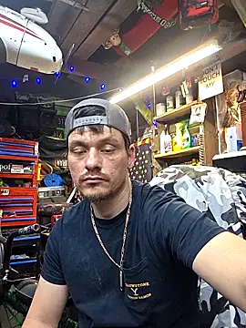 twistafatpipe online show from 04.21.26