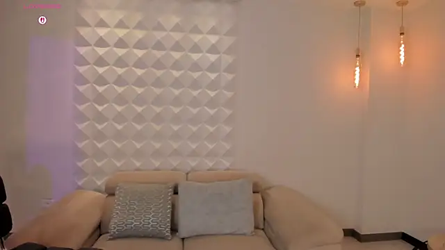 VeronicaBlue online show from 10.07.25