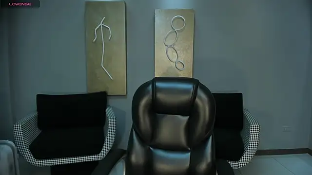 NataliaGaret online show from 11.18.25