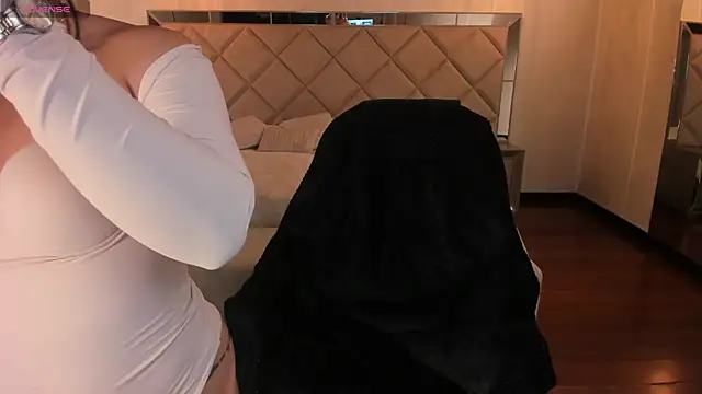 MilaColeman online show from 01.17.26