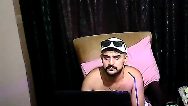 Muratcan33 online show from 11.02.25