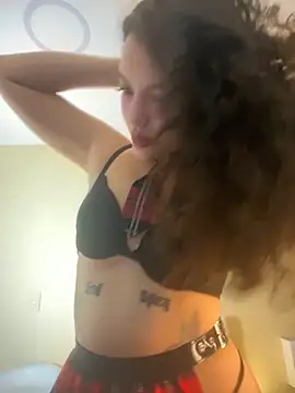 AriaHeavenss online show from 09.27.25