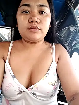 EATALLUCANPUSSYPINAY online show from 04.14.26