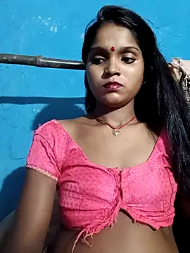 Snapshot of Harini_Gautam chatting on 09.28.25 Harini Gautam online show from 09.28.25