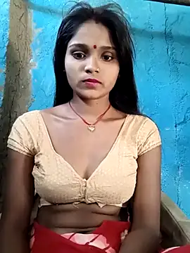 Snapshot of Harini_Gautam chatting on 12.17.25 Harini Gautam online show from 12.17.25