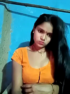 Snapshot of Harini_Gautam chatting on 12.21.25 Harini Gautam online show from 12.21.25