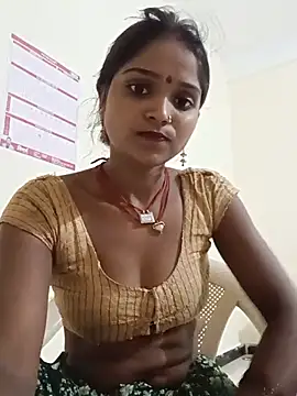 Snapshot of Harini_Gautam chatting on 07.23.26 Harini Gautam online show from 07.23.26