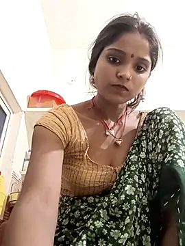 Snapshot of Harini_Gautam chatting on 07.29.26 Harini Gautam online show from 07.29.26